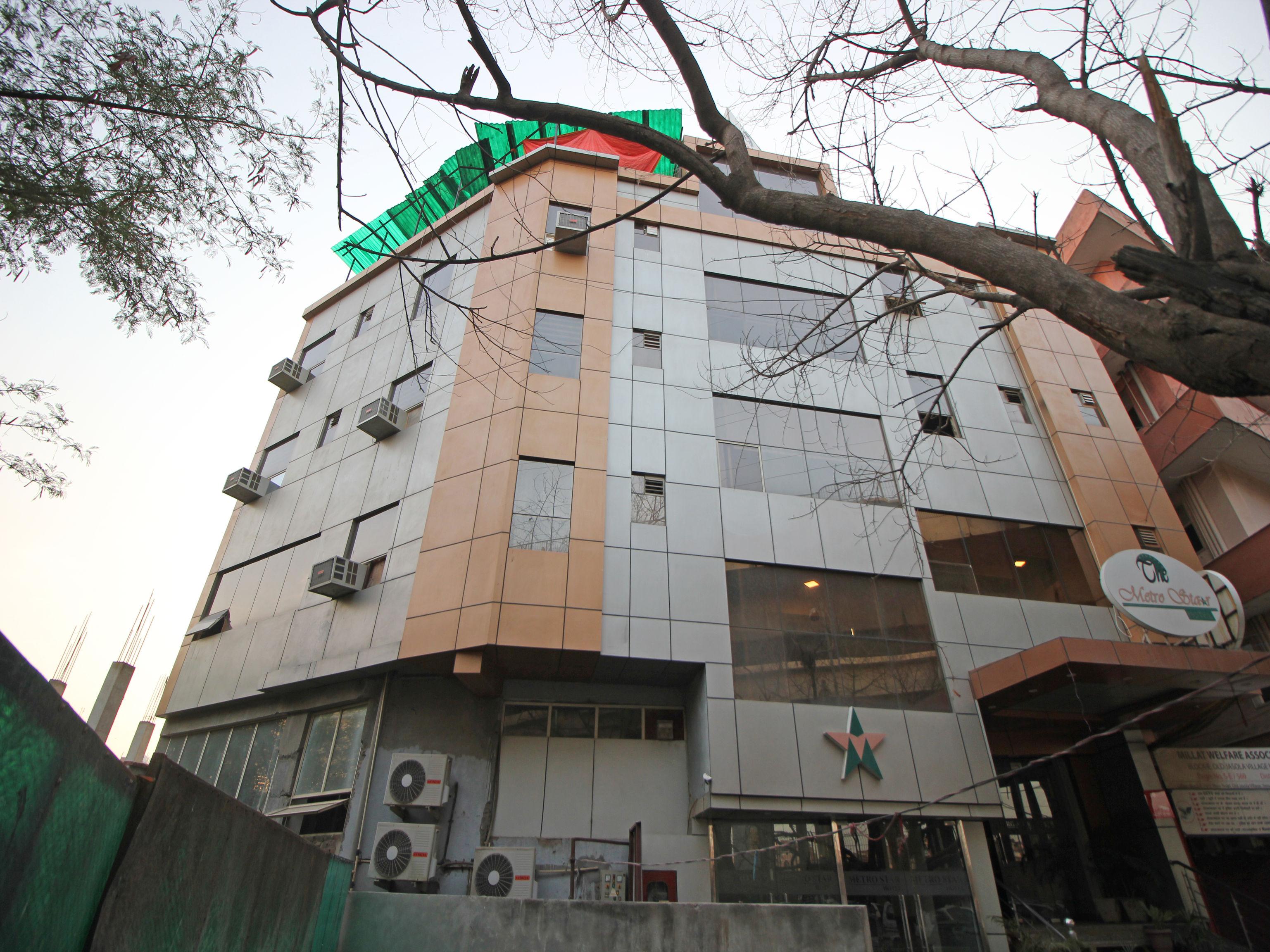 Flagship 9046 Hotel Metro Star New Delhi Buitenkant foto